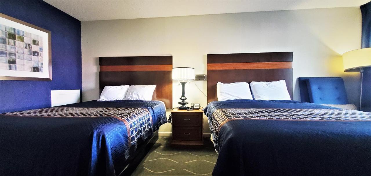 Economy 7 Inn- Newport News Exteriör bild